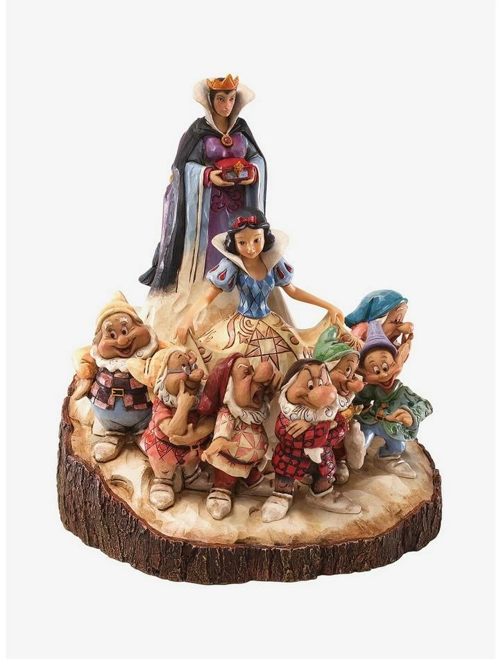 Coupon ✔️ Disney Snow White Carved by Heart Figure 🎉