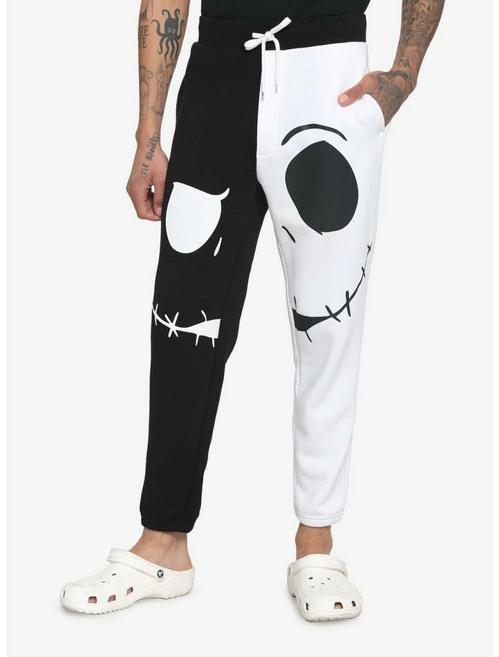Brand new ๐งจ The Nightmare Before ๐
Christmas Jack Split Jogger Pants โ