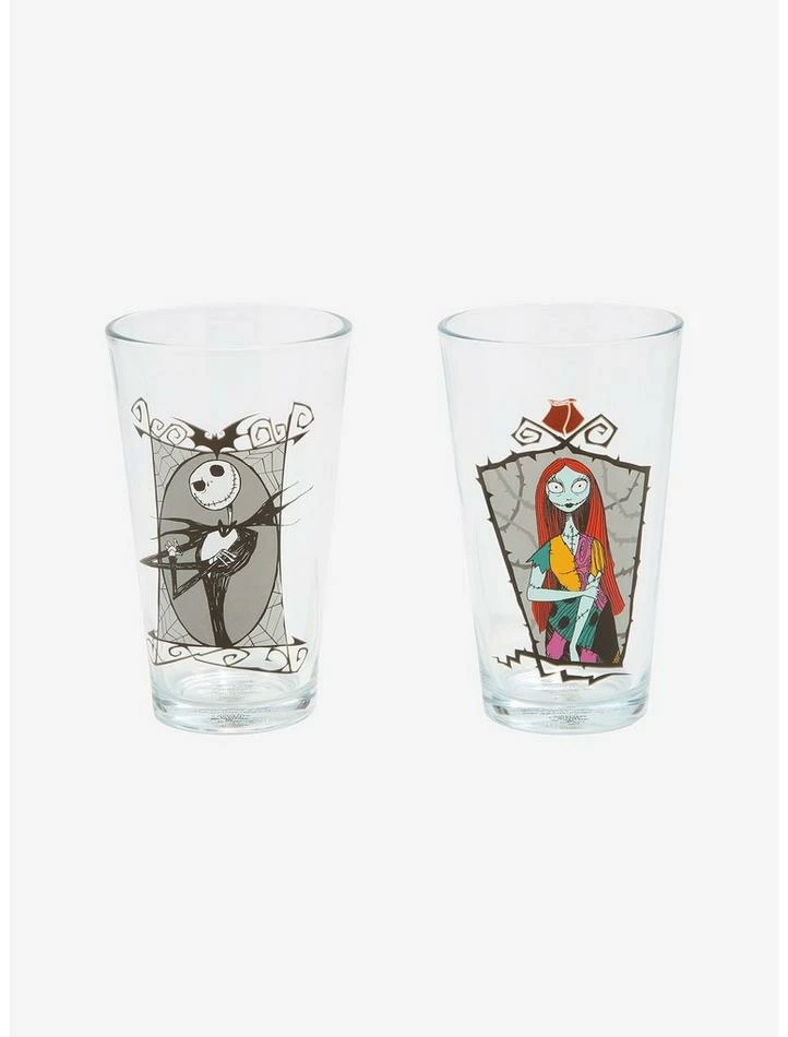 Brand new ๐ The Nightmare Before โ Christmas Jack & Sally Pint Glass Set ๐