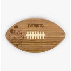 New 😉 Disney Mickey Mouse NFL NE Patriots Cutting Board 🌟
