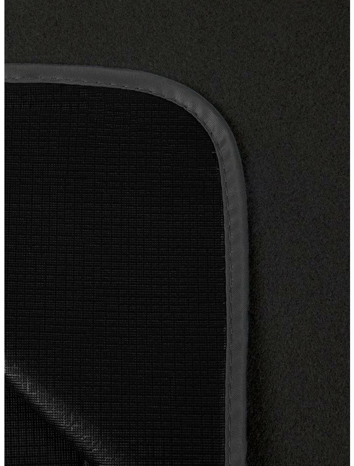 New 🤩 Disney Mickey Mouse NFL New Orleans Saints Outdoor Picnic Blanket 👏 - Image 5